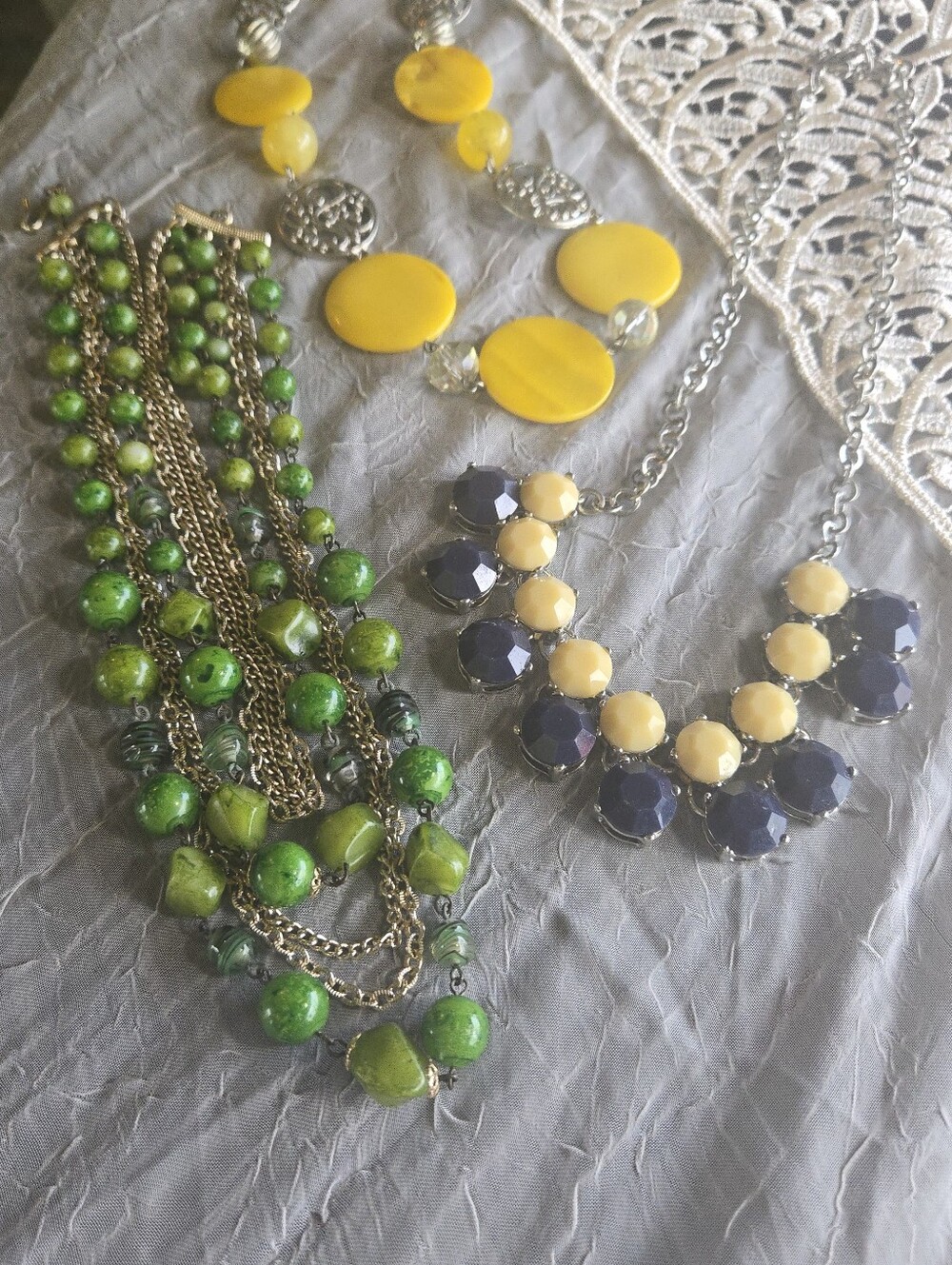 Vintage lot of 3 beaded necklaces assorted colors and styles different lengths